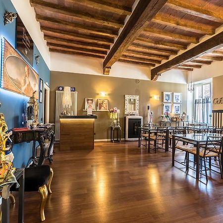 Domus San Martino Guesthouse Piacenza Eksteriør bilde