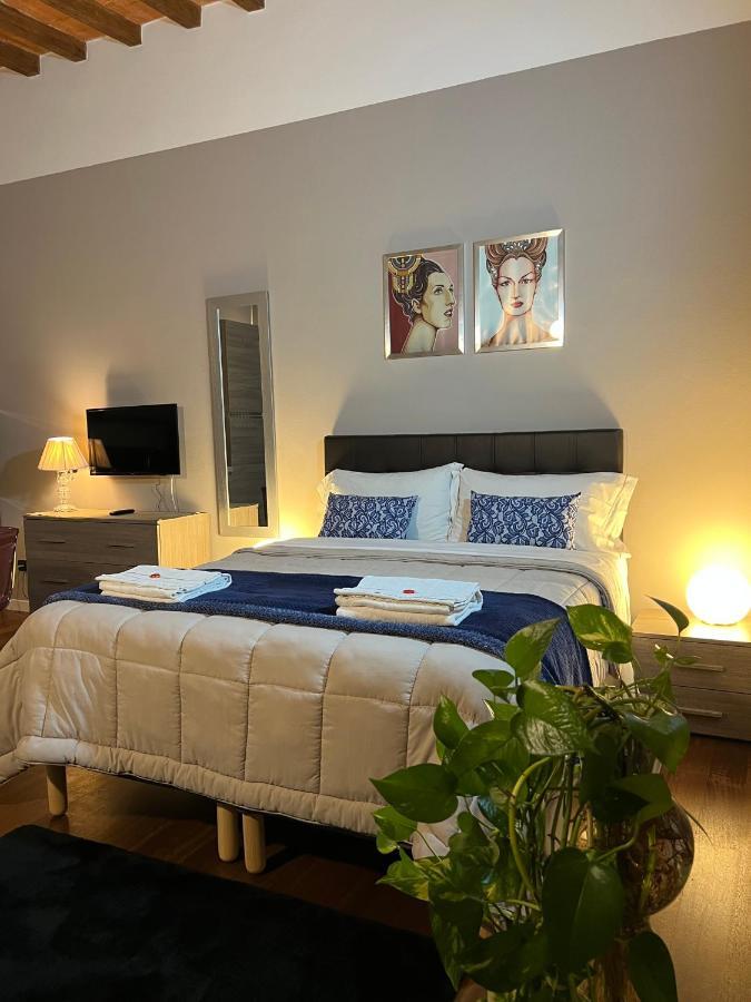 Domus San Martino Guesthouse Piacenza Eksteriør bilde