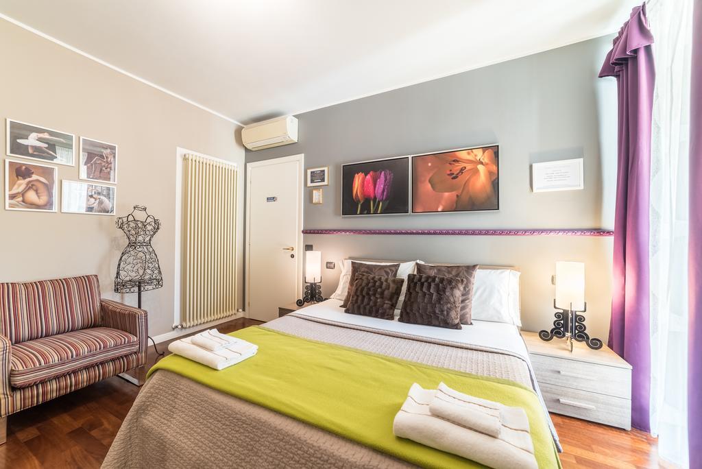 Domus San Martino Guesthouse Piacenza Eksteriør bilde